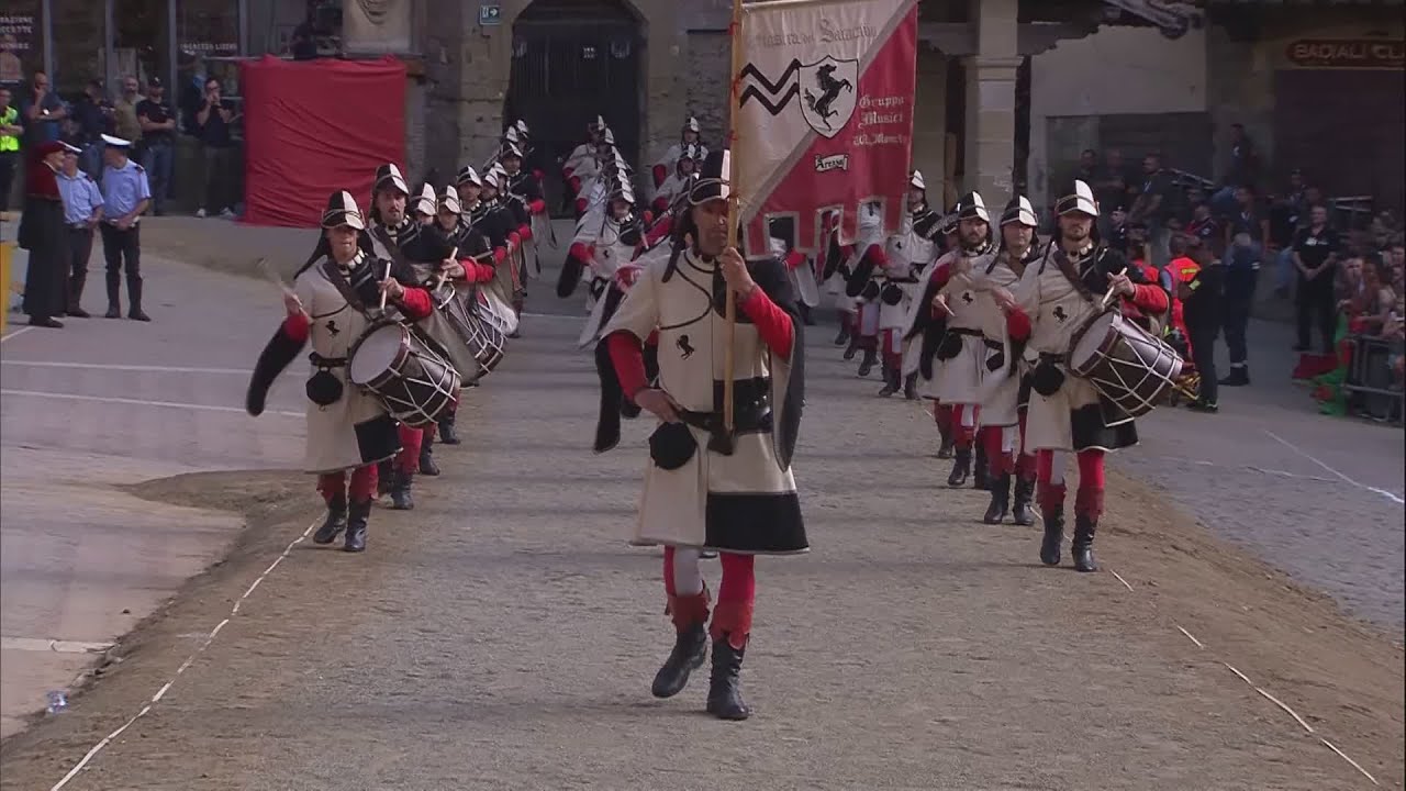 Gruppo Musici, novit&agrave; per coreografia e costumi