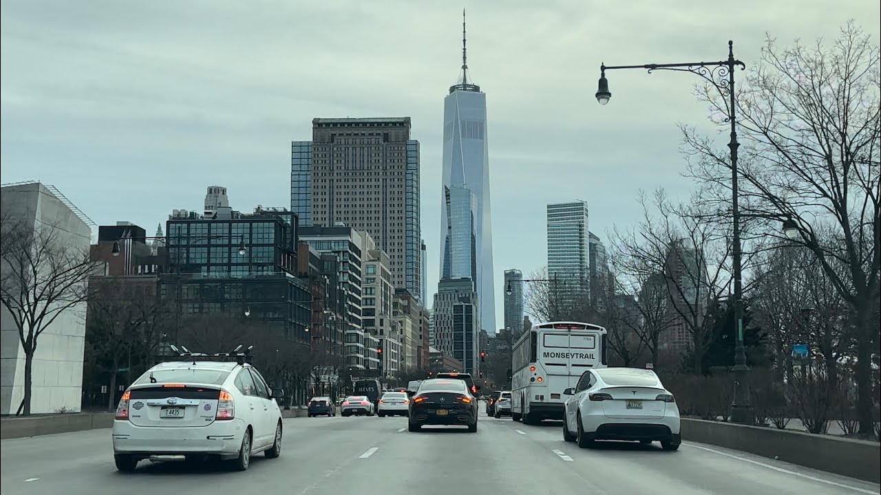 Driving the Henry Hudson Pkwy in NYC