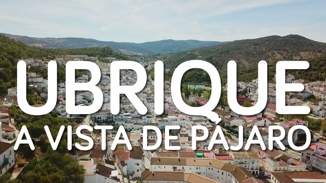 VISTA DE PÁJARO: Ubrique, una joya entre montañas | #DescubreLosPueblosBlancos