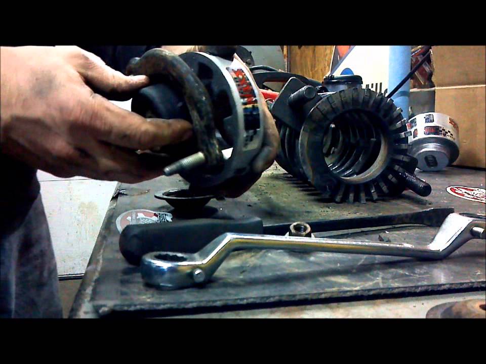 02 GMC Envoy 2-1/2inch  leveling kit install ( Suspension Maxx )