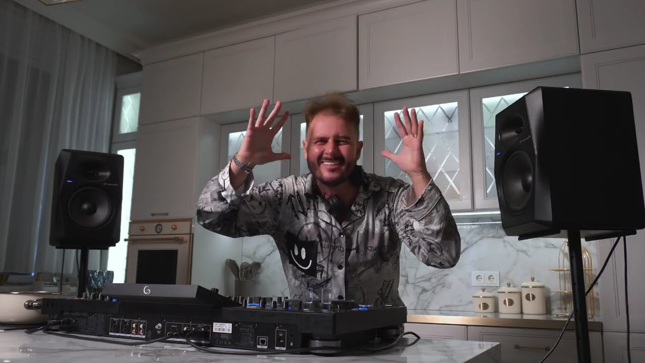 Kolya Funk - Exclusive Mix (August 2025)
