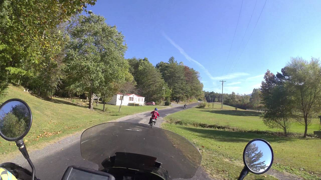 KLR650 in Tellico Plains Garmin Virb30  Wind noises!!!