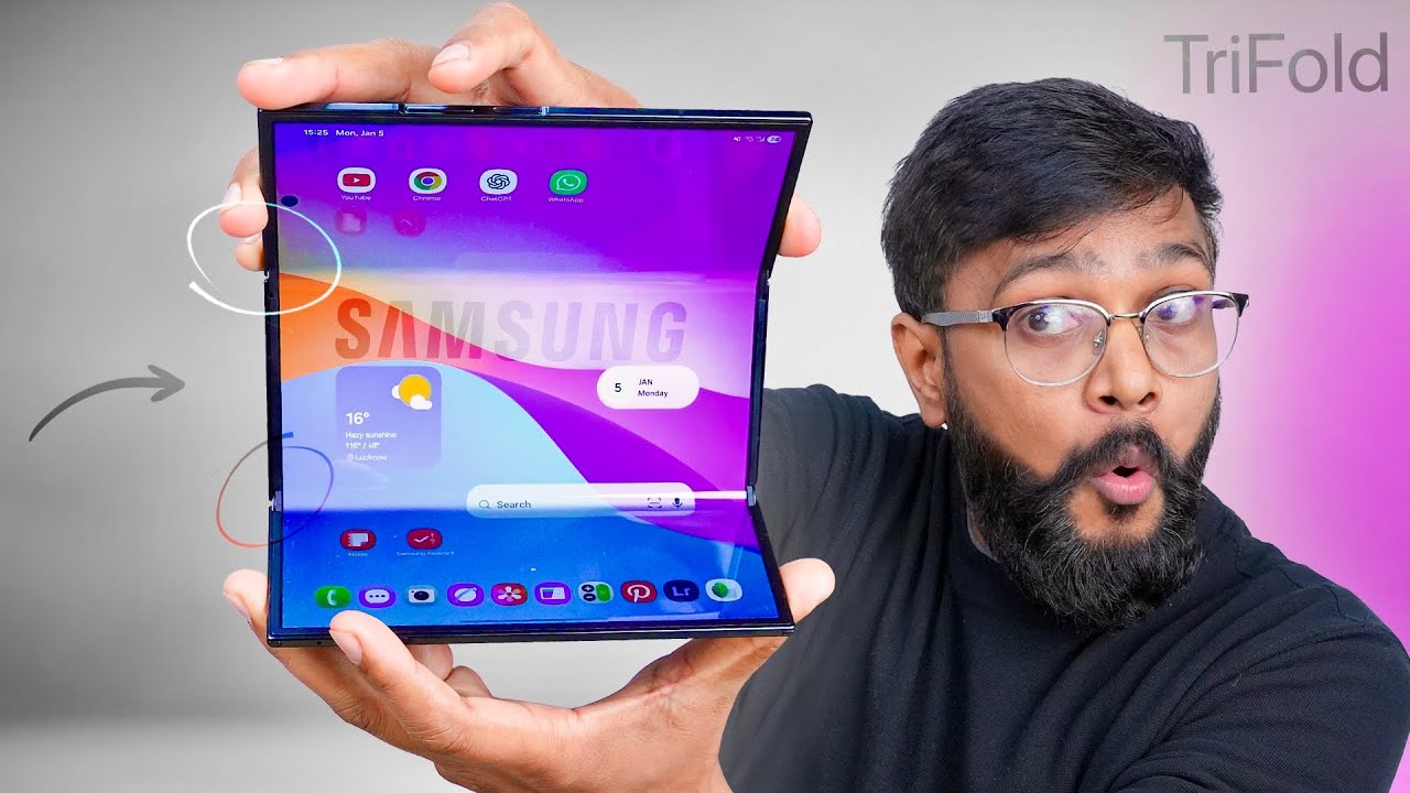 Samsung 1st TriFold - Apple Do Something !