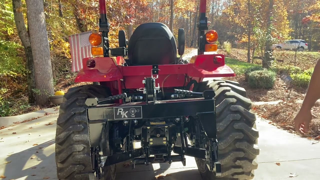 Rural King 3pt Quick Hitch Cat.1 REVIEW. A must for your tractor so easy!