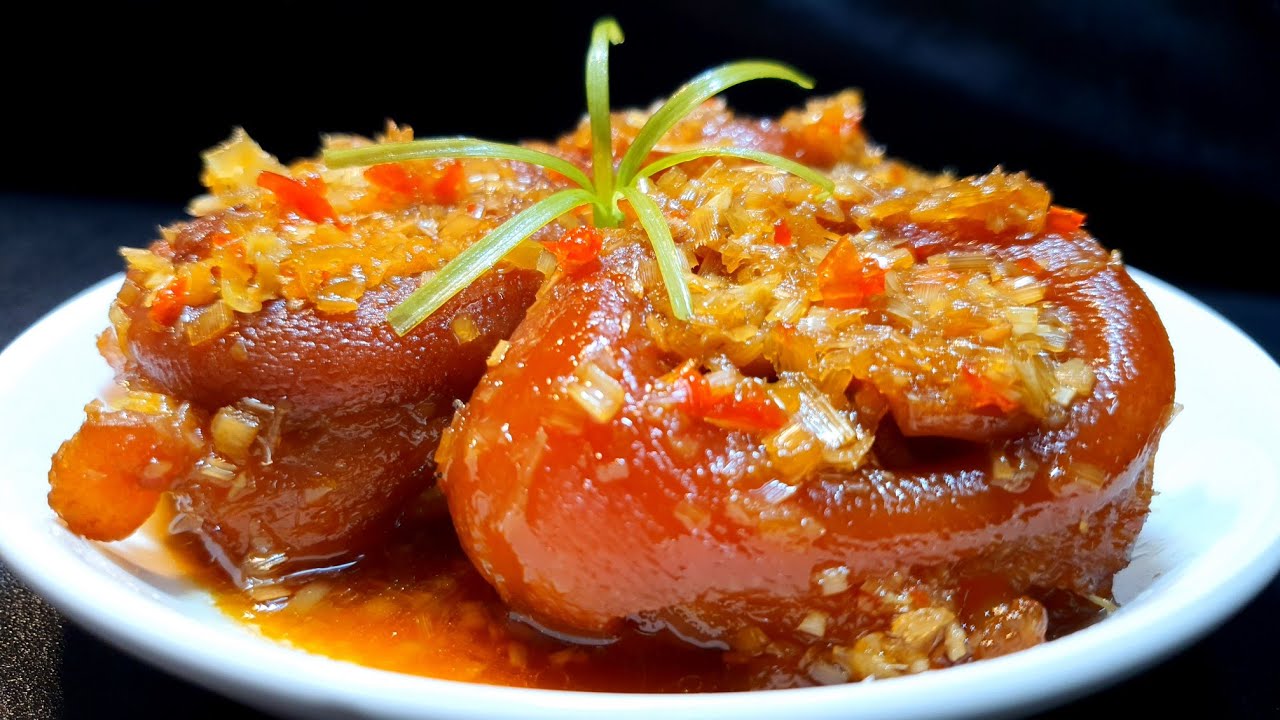 GIÒ HEO KHO SẢ ỚT - cách làm CHÂN GIÒ HEO KHO SẢ ỚT cay cay thơm ngon  - món ngon mỗi ngày htp