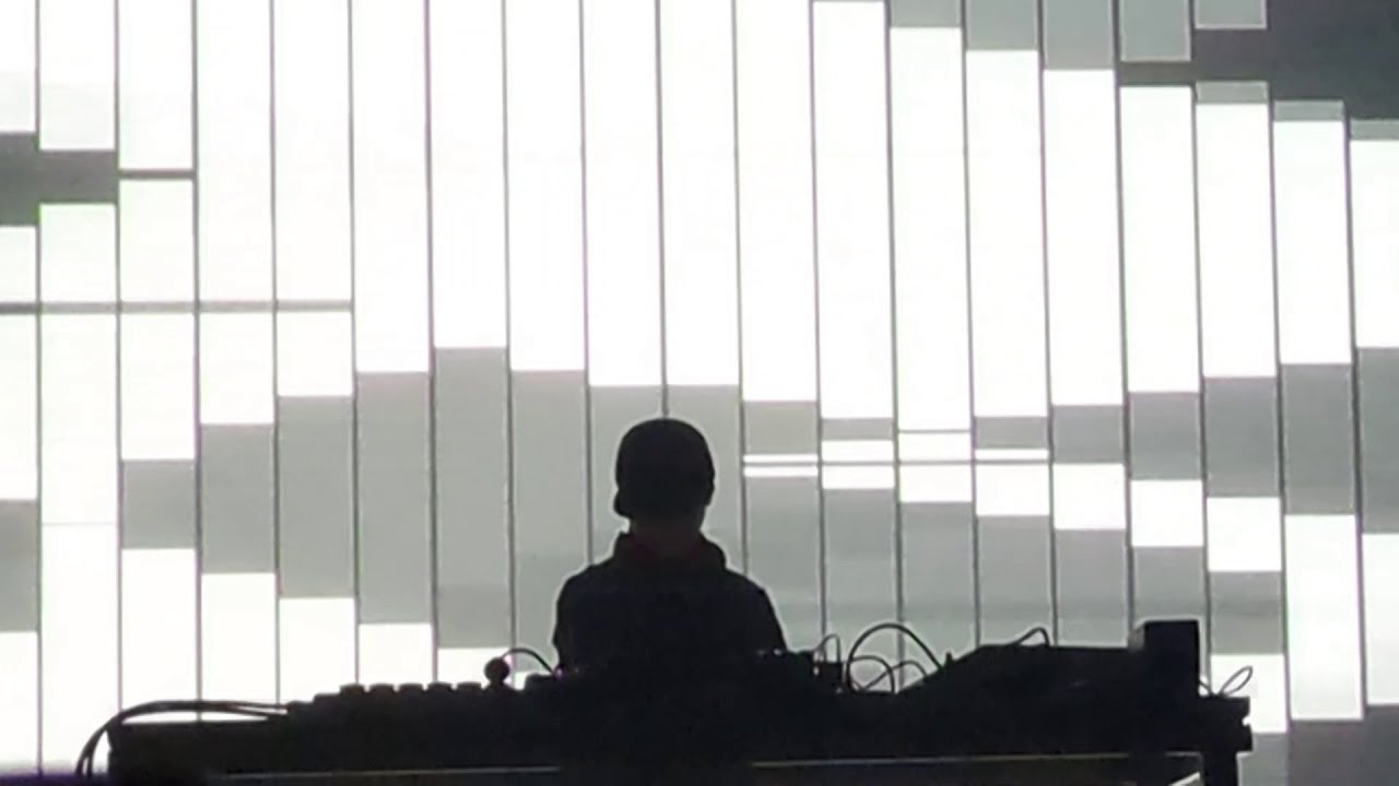 LEV Festival: Ryoji Ikeda 