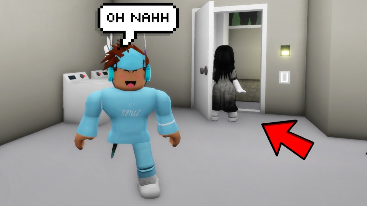 I Played Brookhaven At 3 AM And THIS HAPPENED...