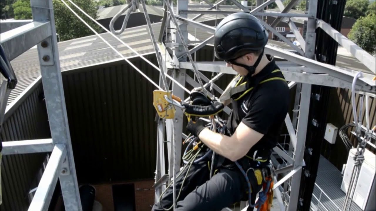 IRATA Level 1 Manoeuvre - Rope to Rope Transfer