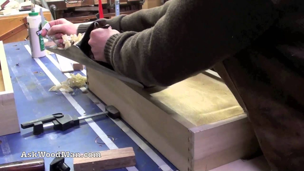 How To Make Plywood Boxes &bull; 56 of 64 &bull; Woodworking project for kitchen cabinets, desks, etc...
