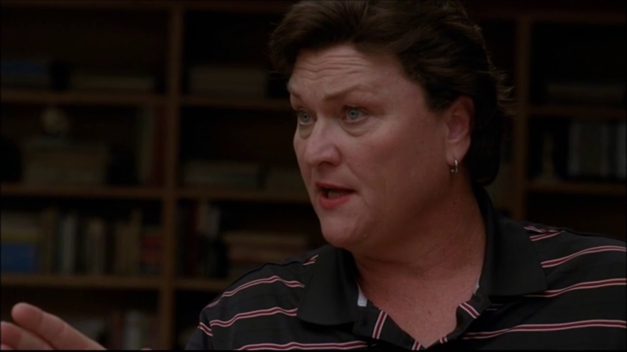 Glee - The football team has to join glee club for a week 2x11