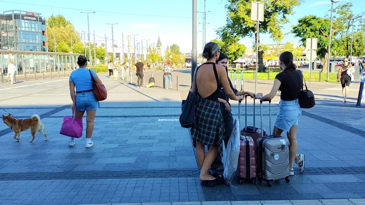 Головний залізничний вокзал Львова | Lviv Main Railway Station