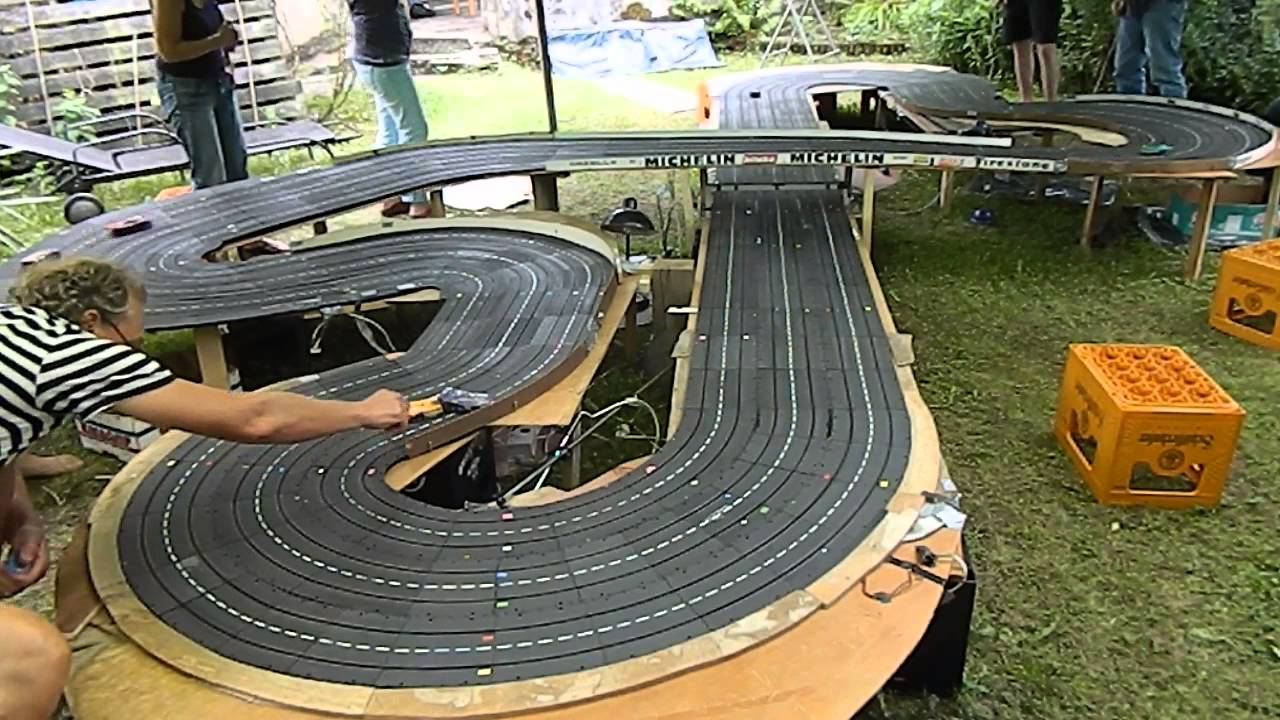 Carrera Universal Rennbahn, 6-spurig