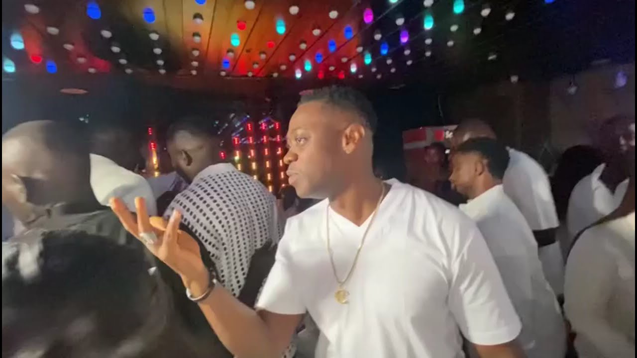 LATEEF ADEDIMEJI HONORS ITELE AT HIS BIRTHDAY CELEBRATION