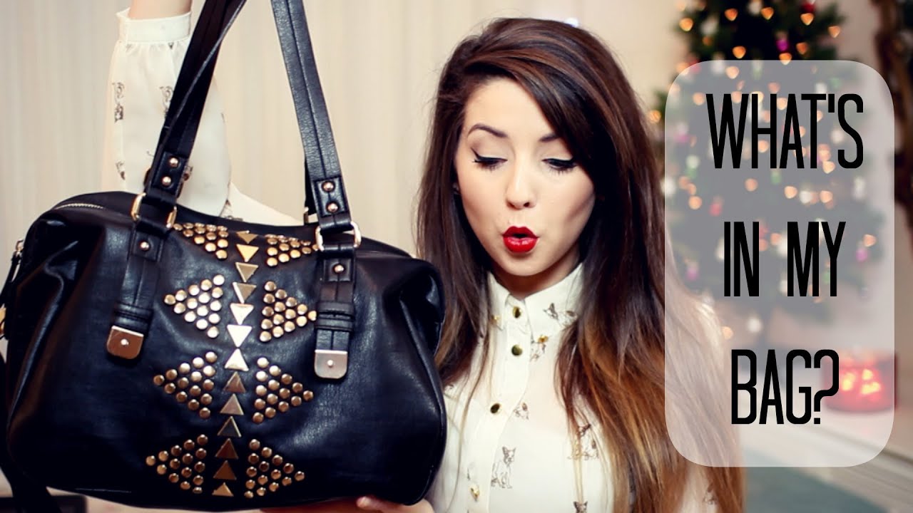 What's In My Bag? (Winter Edition) | Zoella