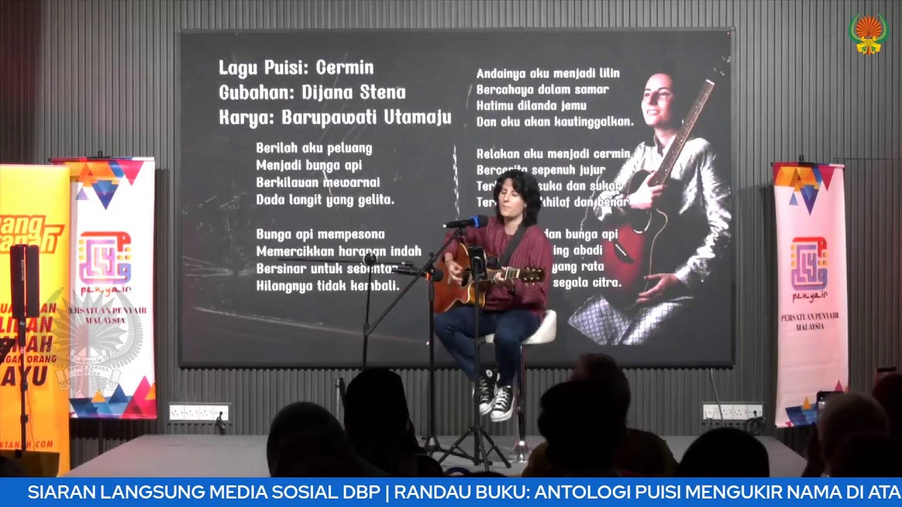 Randau Buku: Antologi Puisi Mengukir Nama di Atas Peta