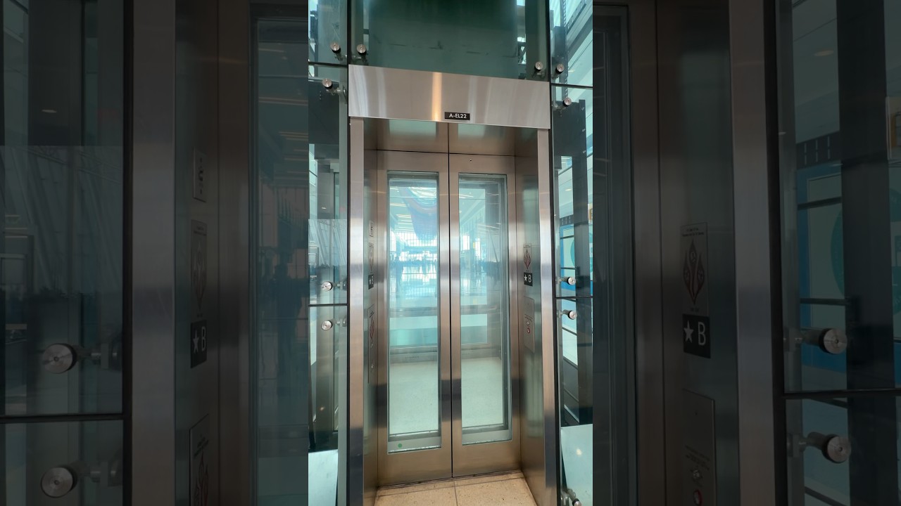 All Glass Minnesota Elevator @ Charlotte Airport #glasselevator #elevator