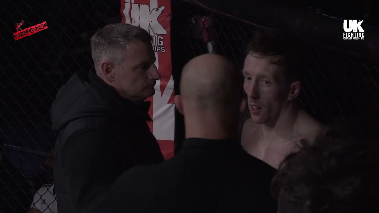 Aaron Small vs Ruairi Lavery - UKFC 18