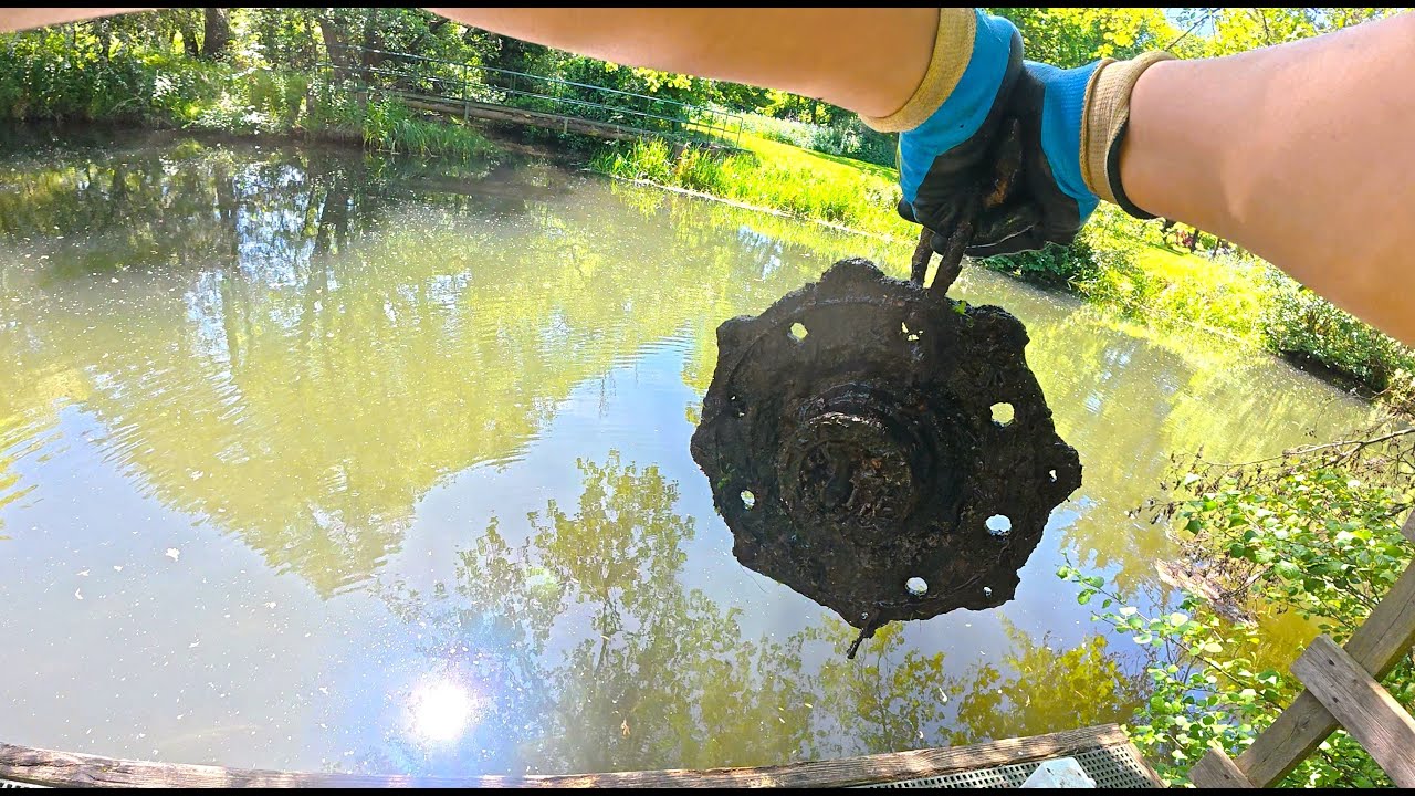 Magnet fishing & river cleaning, treasures found