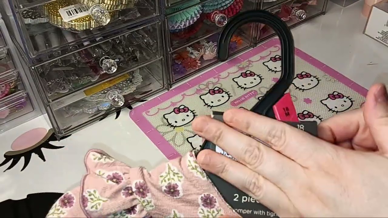  Crafty and non-crafty hauls from 4 different places. 🤭