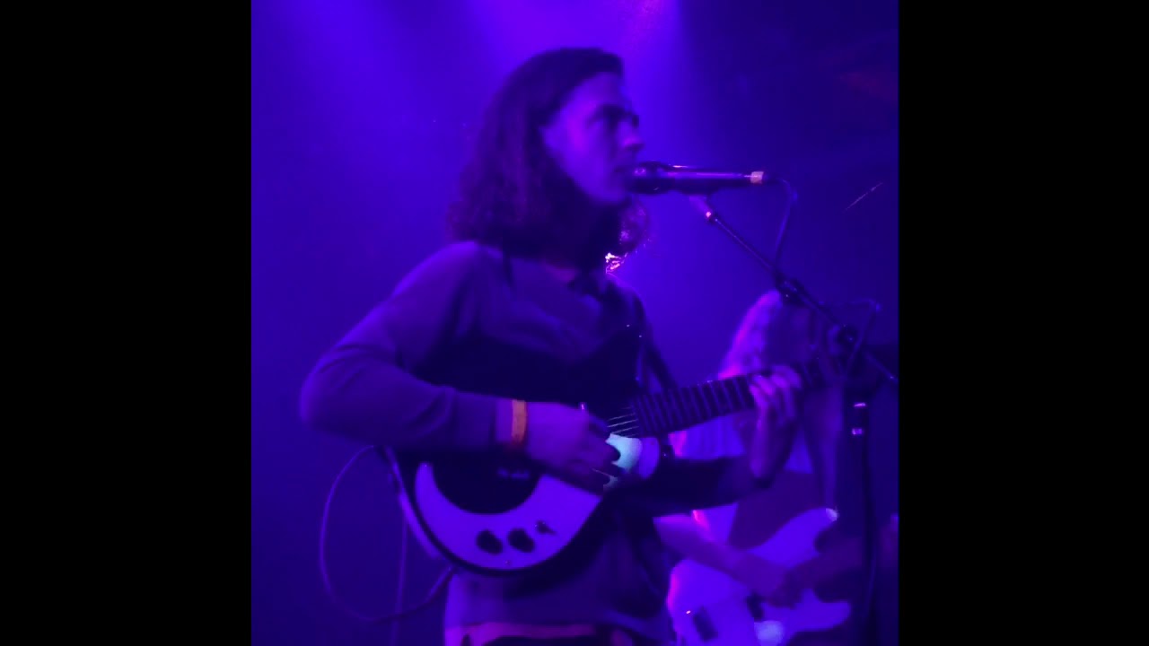 Peach pit- Am I your girl