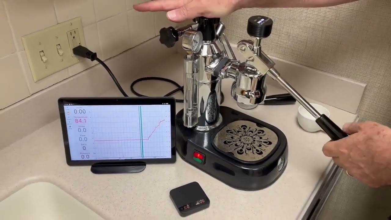 9. La Pavoni Pressure & Temperature Profiling - Mini Display with Acaia Pyxis Scale and Warmup