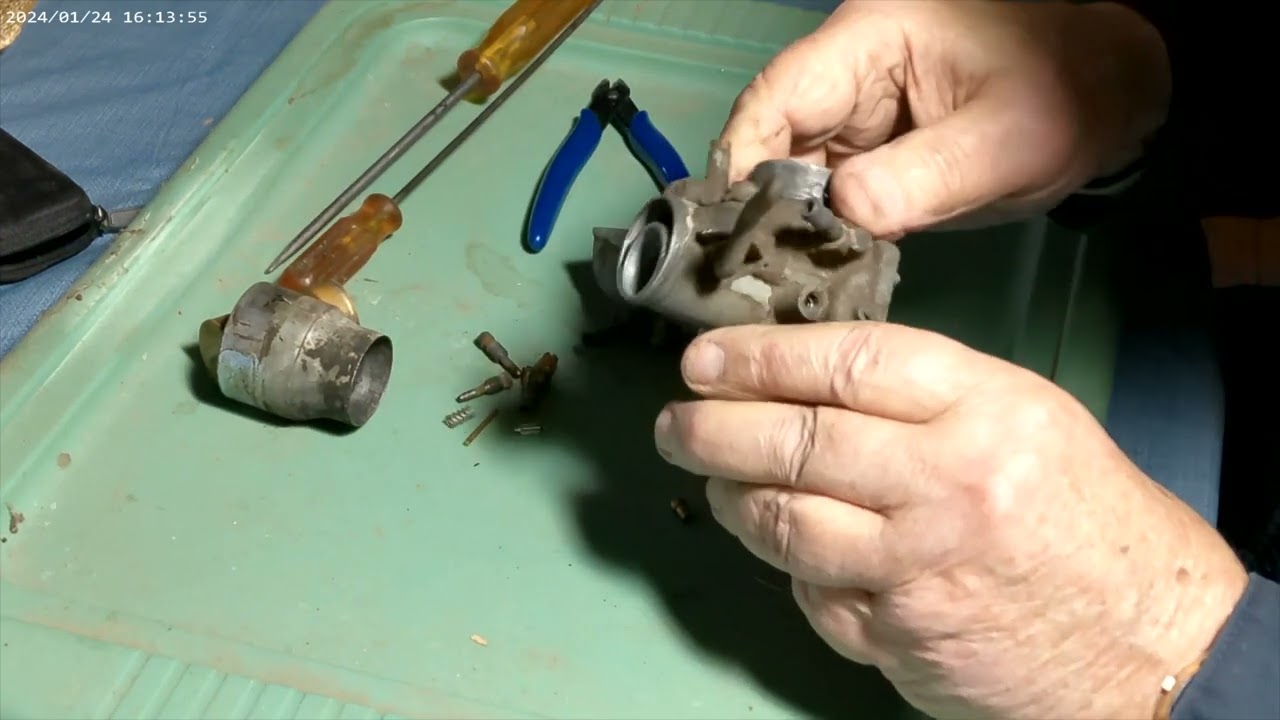 Honda CA95 Carb sure looks cruddy
