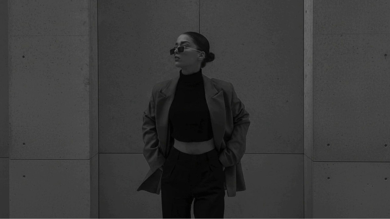 Quiet strength women energy - Songs to make you feel attractive