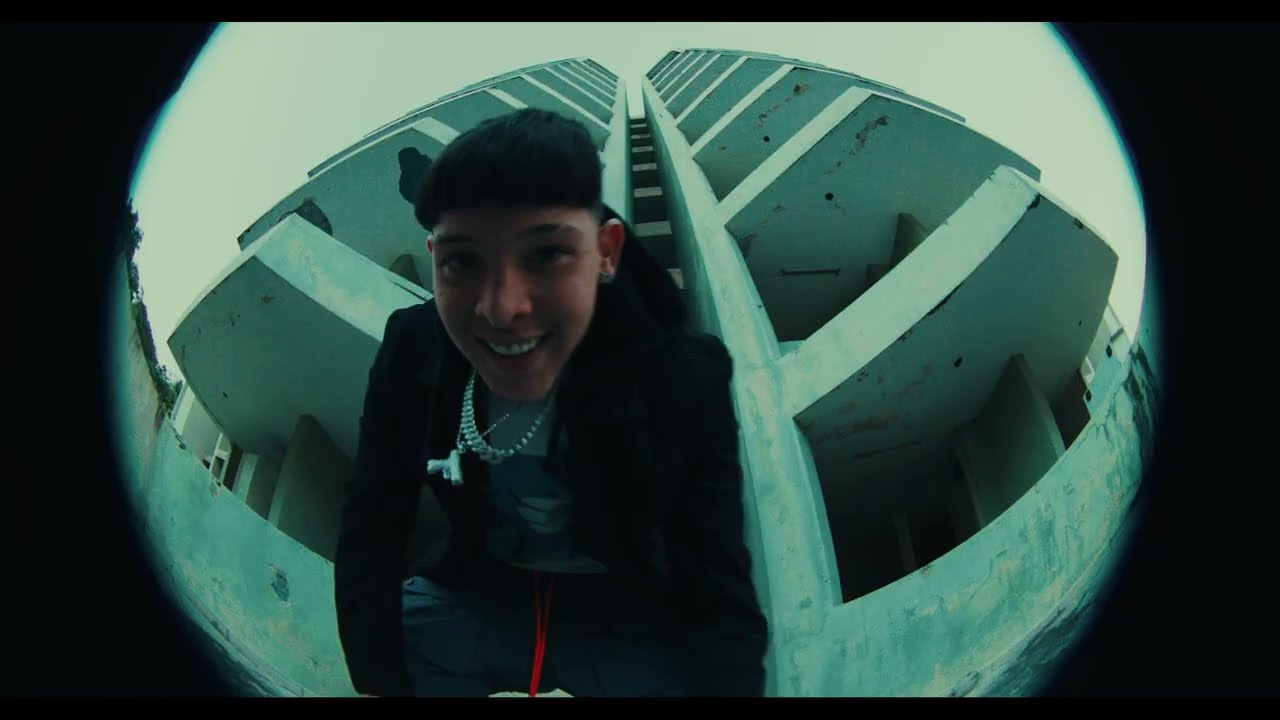 @YanBlock , Siggy - 16 ( Video Oficial ) 1% 💿