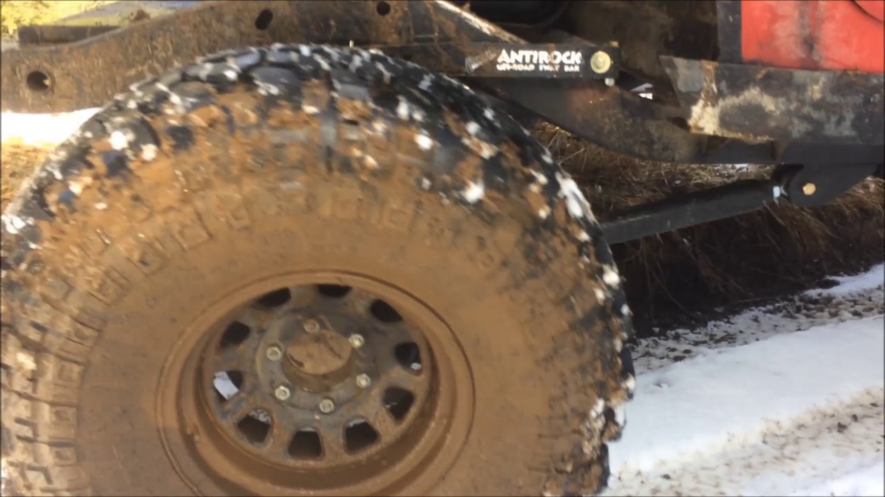 Jeep linked on 37 inch SX2's
