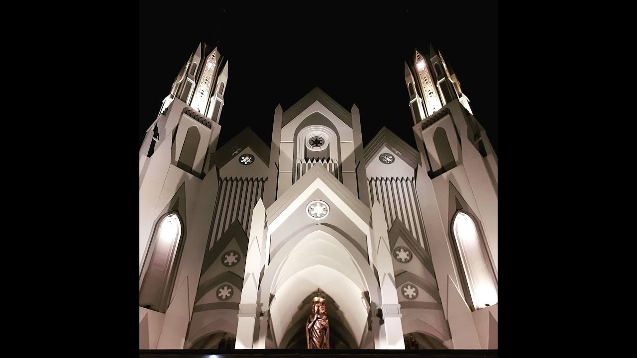 GEREJA TERMEGAH DI KALIMANTAN TIMUR