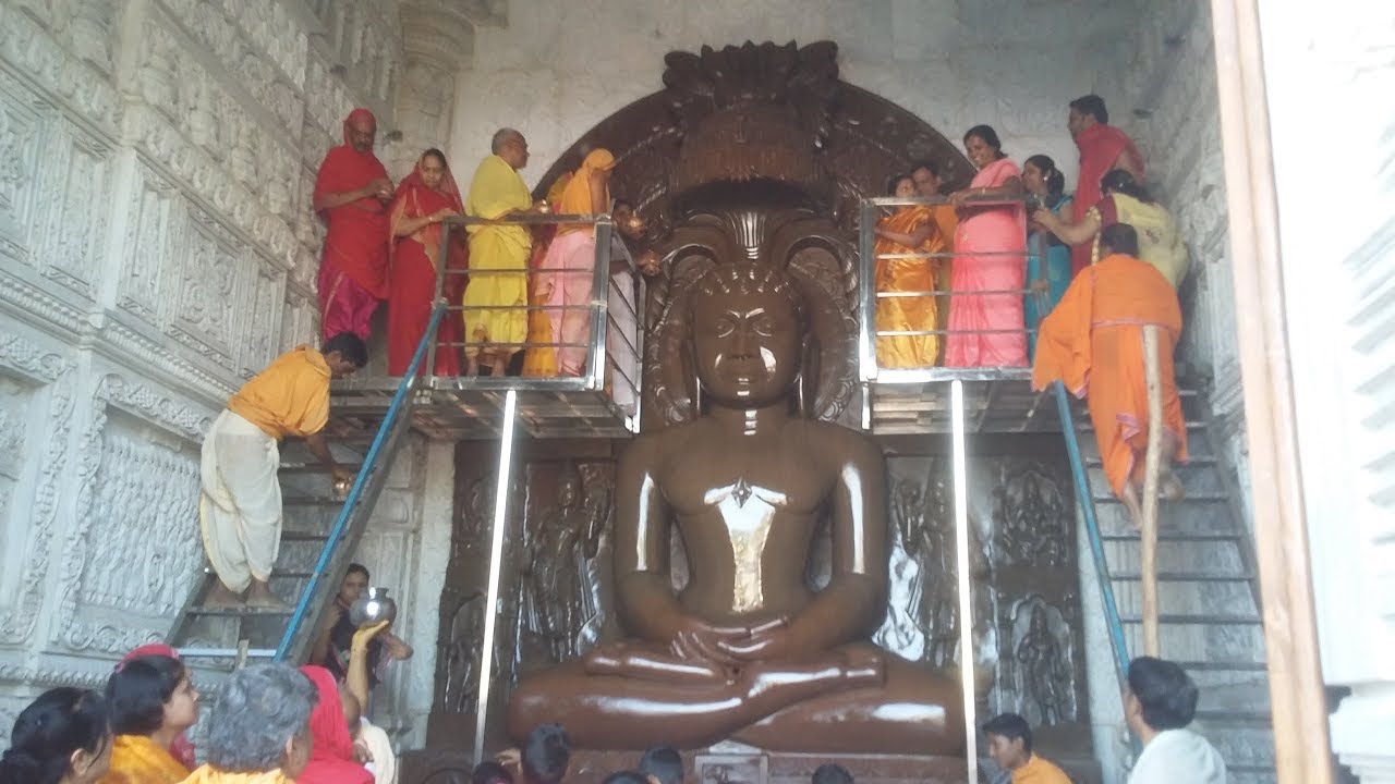 Shri 1008 Kunthunath Bhagwan Abhishek, Kunthugiri