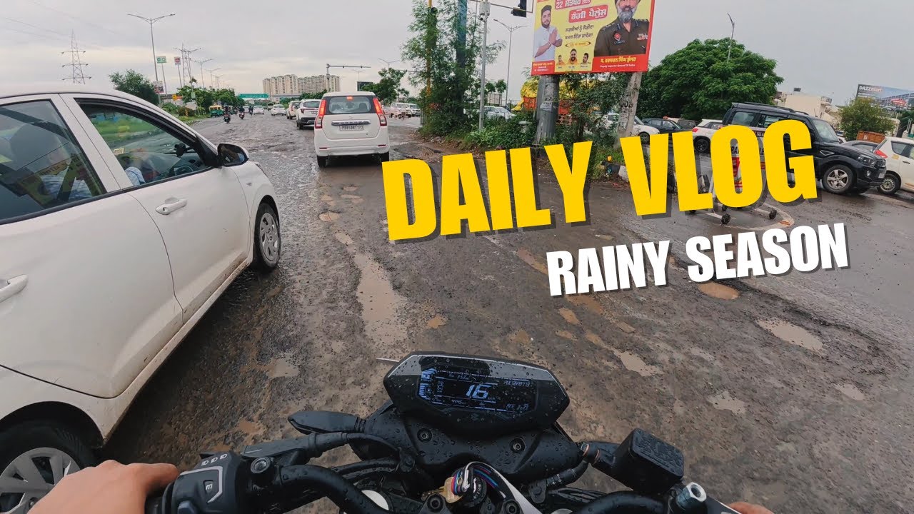 🌧️ Pulsar N250 Vlog | Riding Through Rainy City Streets 🌆🏍️