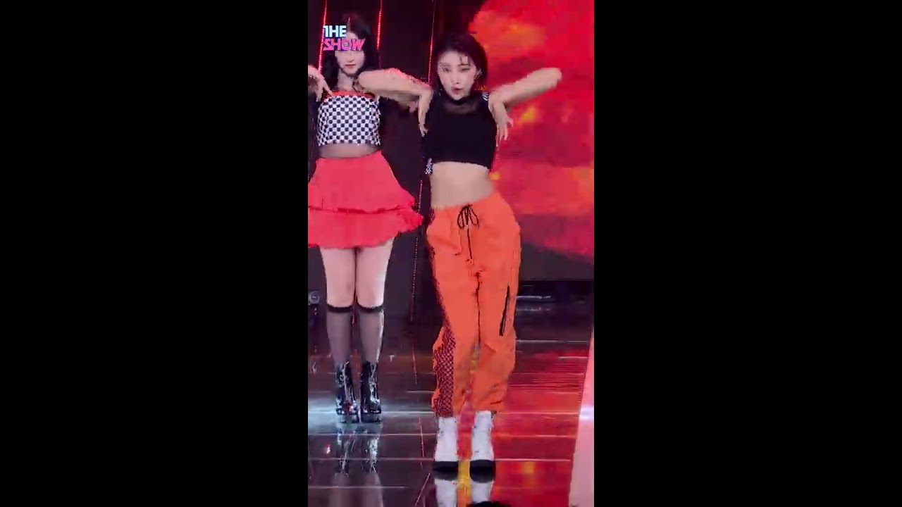 MOMOLAND, I'm So Hot HYEBIN Focus [THE SHOW 190326]