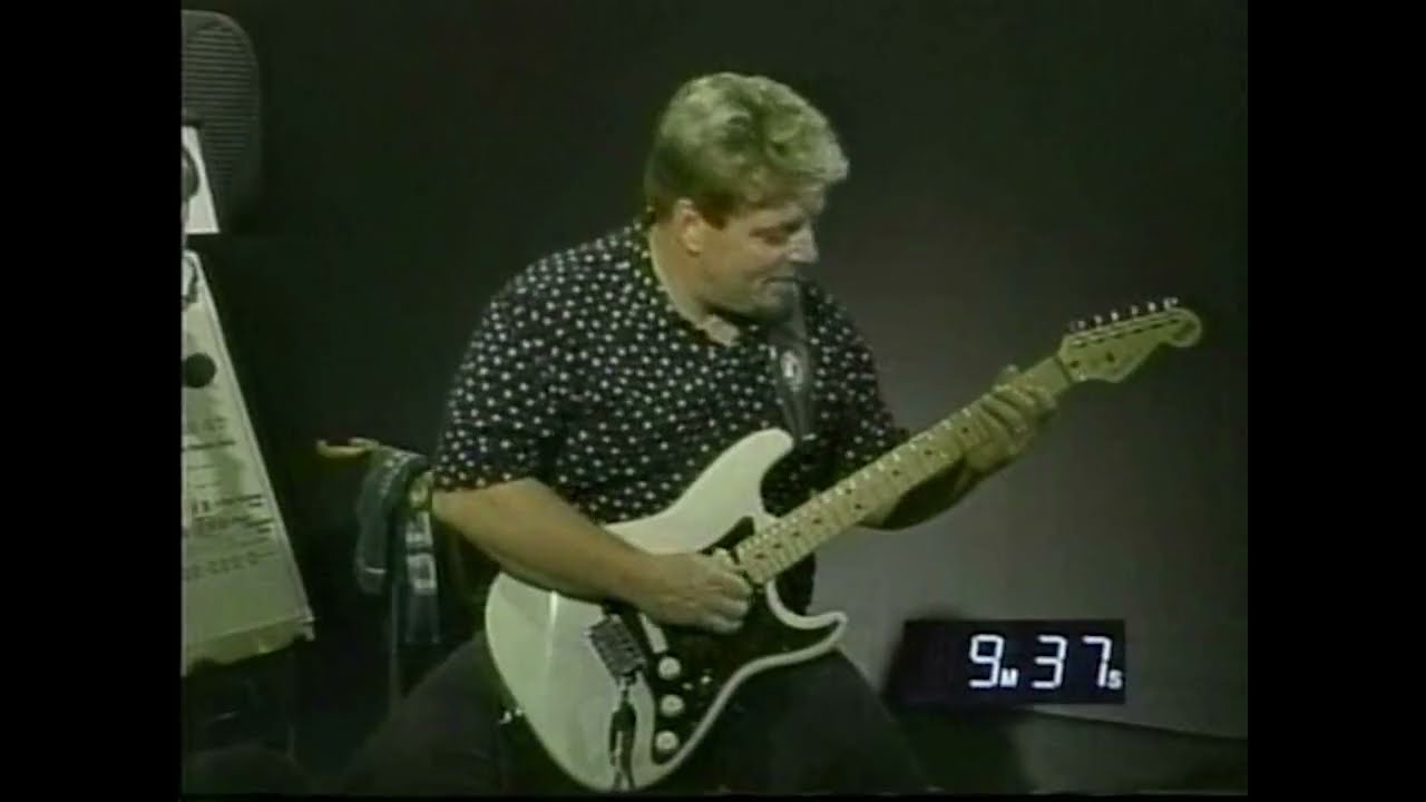 Lesson 25 - Blues Jam With Dan Lawson