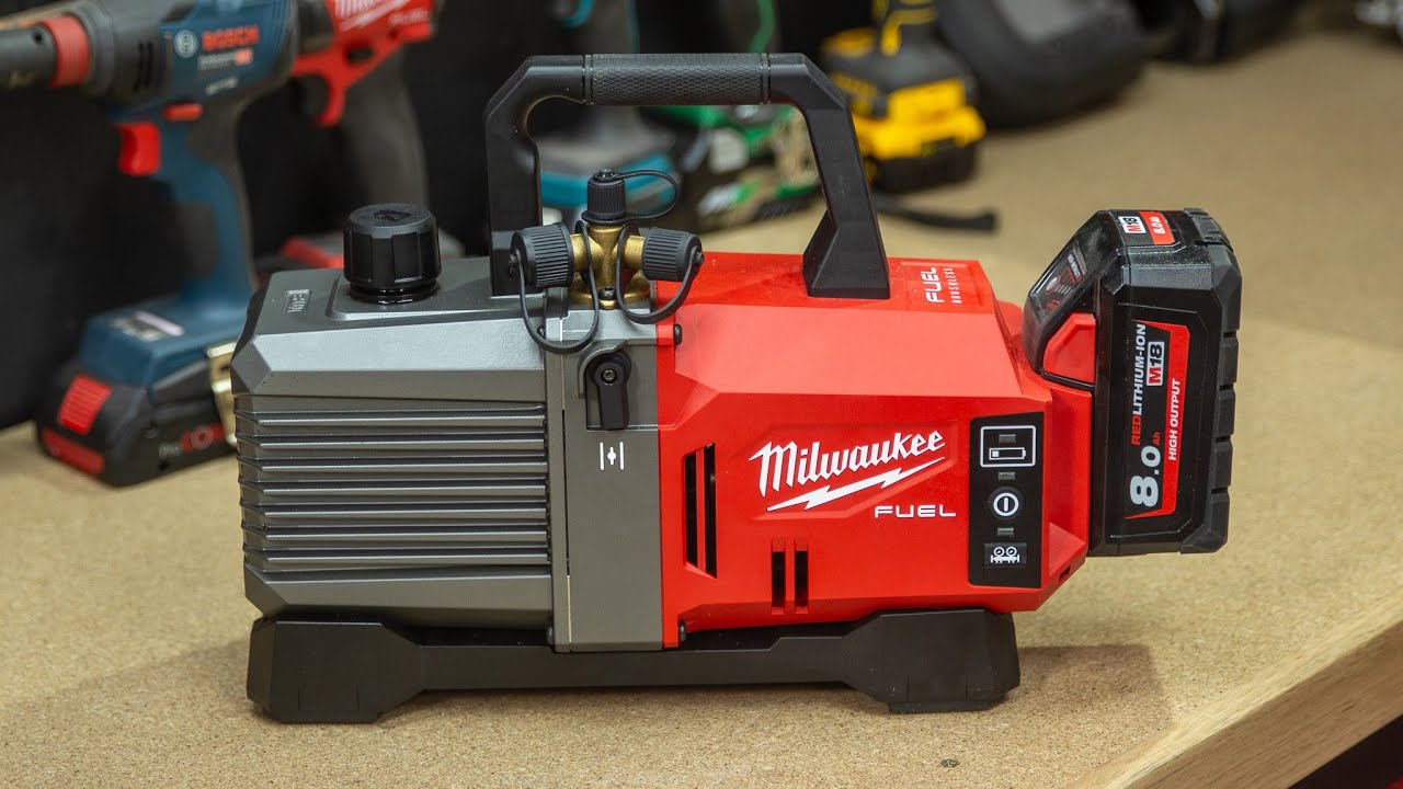 НОВЫЙ вакуумный насос Milwaukee M18 HVAC - M18FVP50