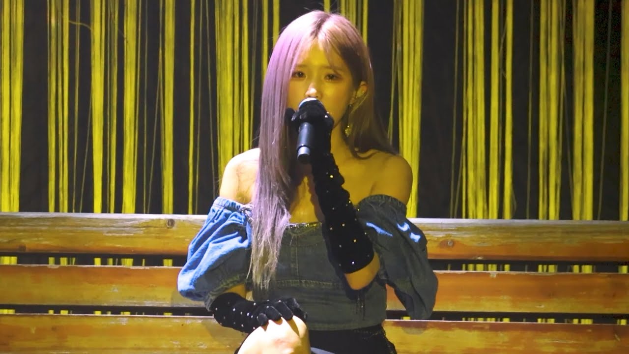 [4K] 220930 프로미스나인 Love is Around 송하영 직캠 @2022 fromis_9 concert 〈LOVE FROM.〉