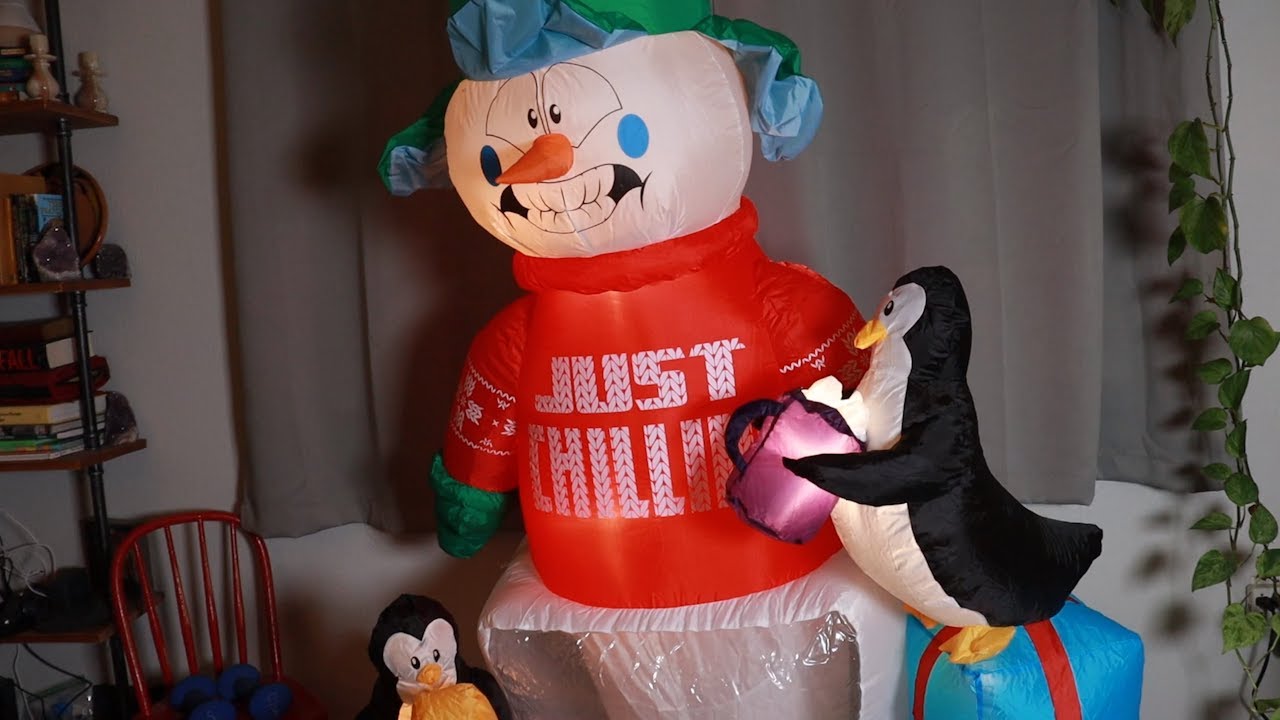 Gemmy 2014 Christmas Airblown Inflatable 5.5ft Animated Shivering Snowman Review