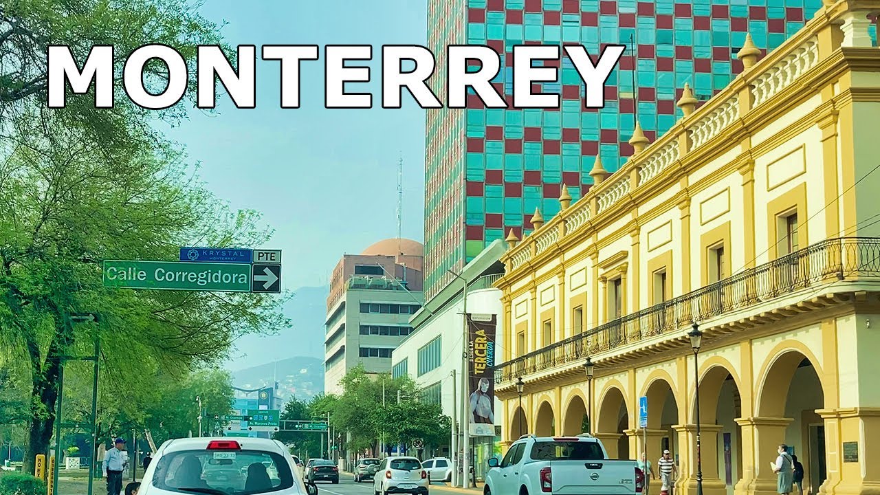 Recorrido alrededor de la Macroplaza de Monterrey, Nuevo León