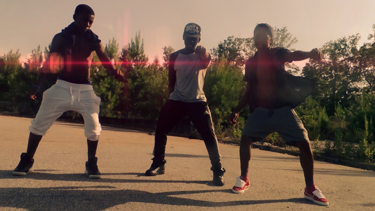 Whip Dance  PT.4 #Whip (Music Video) Steppe - Whip It Left Right