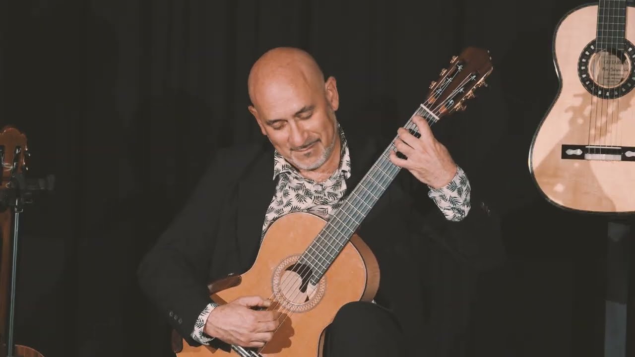 DANZA ESPAÑOLA Nº5 - ANDALUZA Enrique Granados - played by PACO SECO in Ronda Guitar House