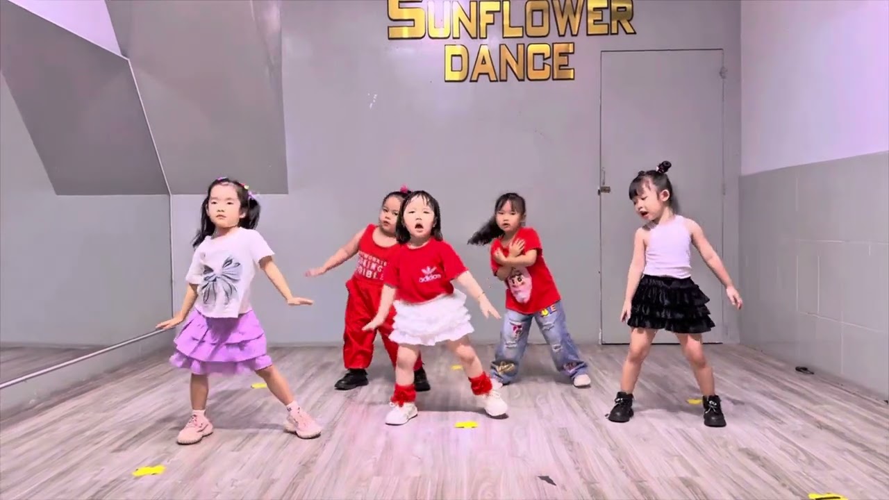 Bắc Kim Thang- Bống Bống Bang Bang, học nhảy cho bé  từ 3-4 tuổi.