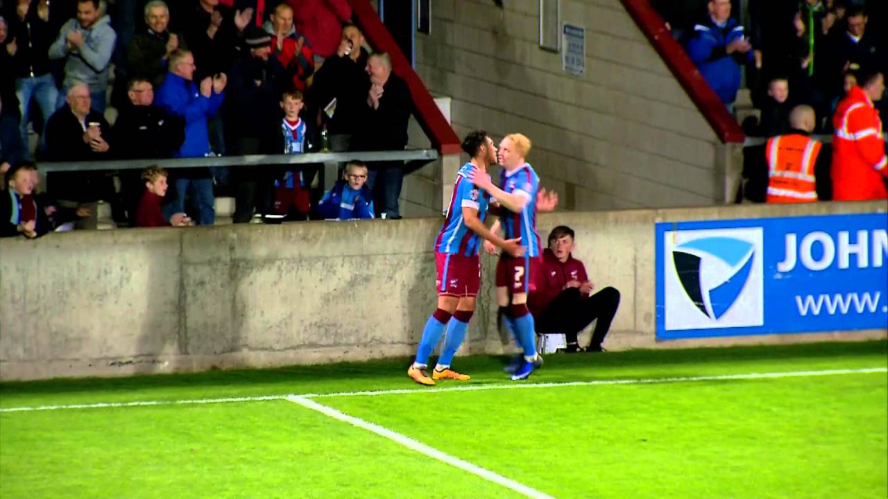 Scunthorpe v Bury
