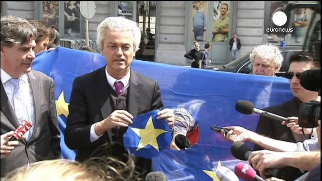 Going Dutch: Geert Wilders cuts star out of EU flag