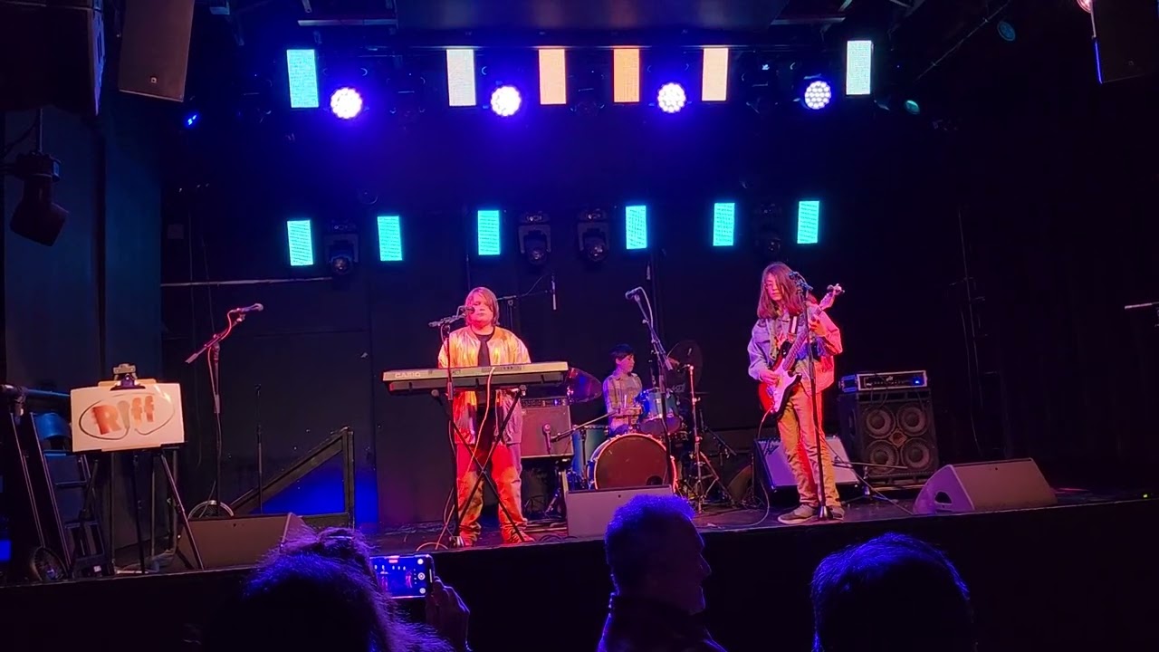 "Oohh Yeah" live at Park City Music Hall