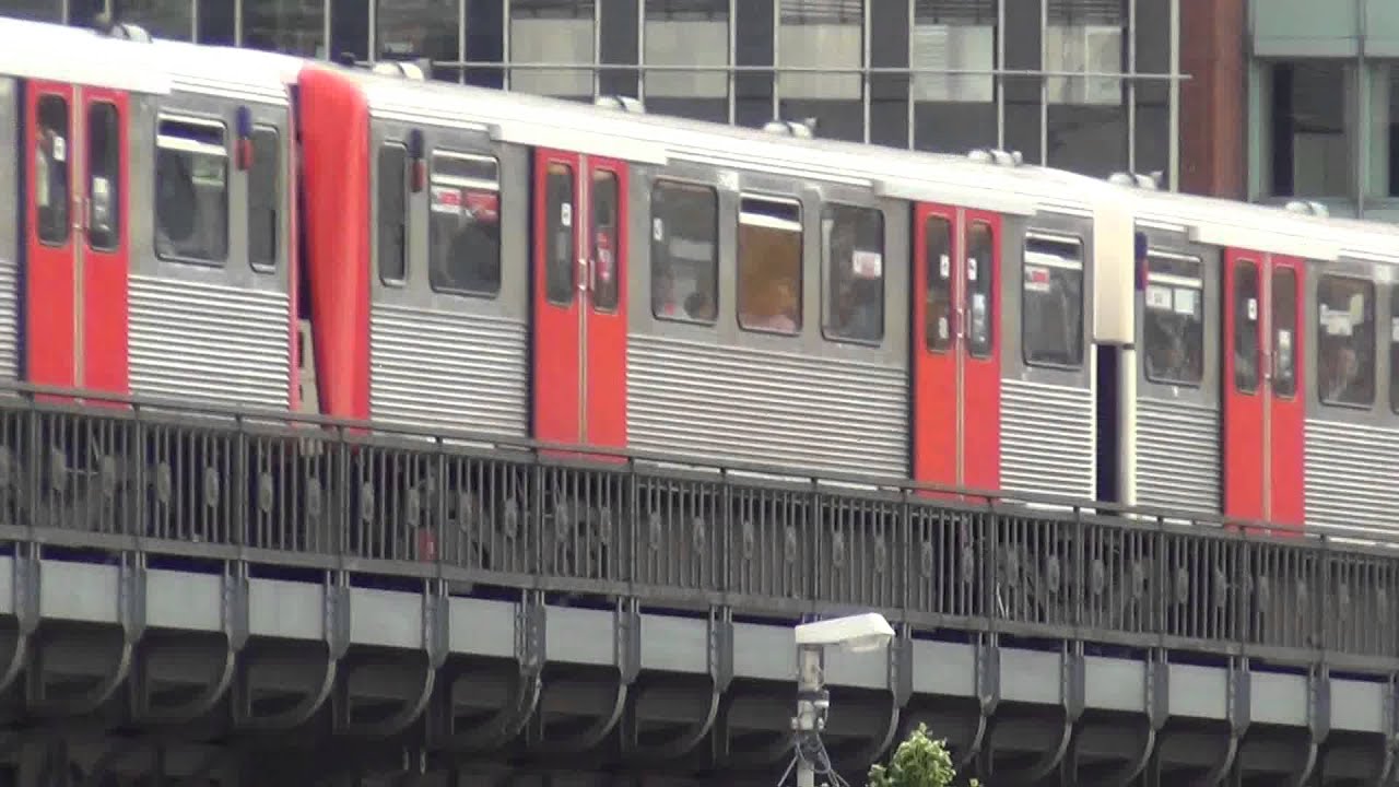Hamburger Hochbahn Linie U3 Wandsbek Gartenstadt - Hafengeburtstag -