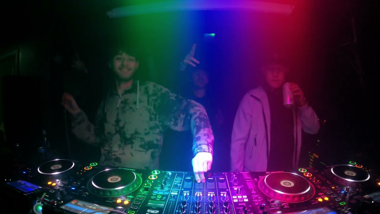 JAYBEE B2B FURNISS W/ B-LINE & KOMBO | DUCK DNB LIVE