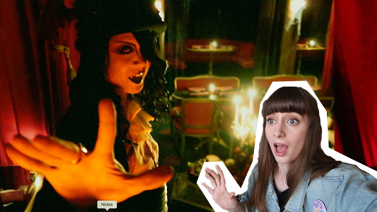 Dining at Tokyo's VAMPIRE CAFE