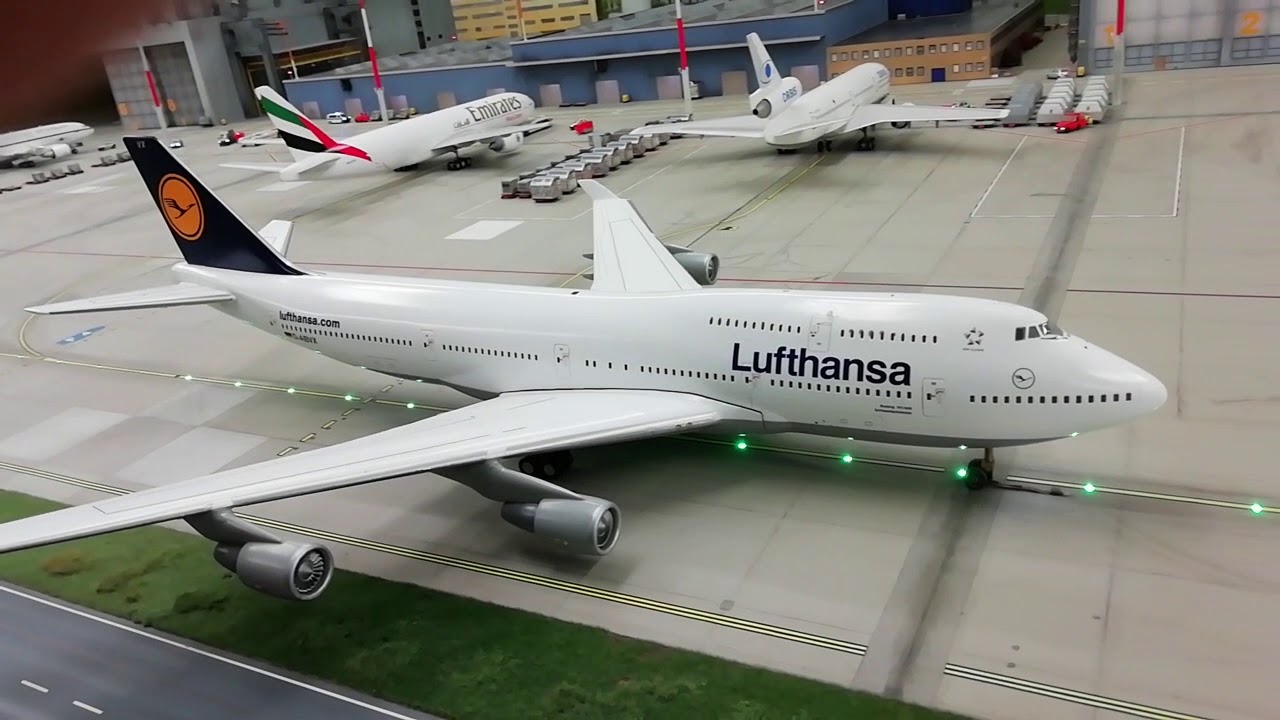 Knuffingen International Airport