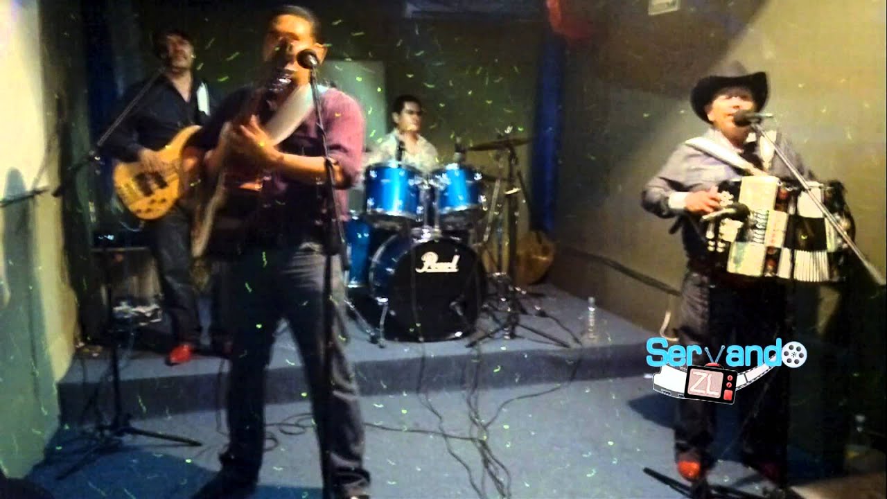 Los Dinamicos Del Norte - Las 3 Ramitas (En Vivo) 2012