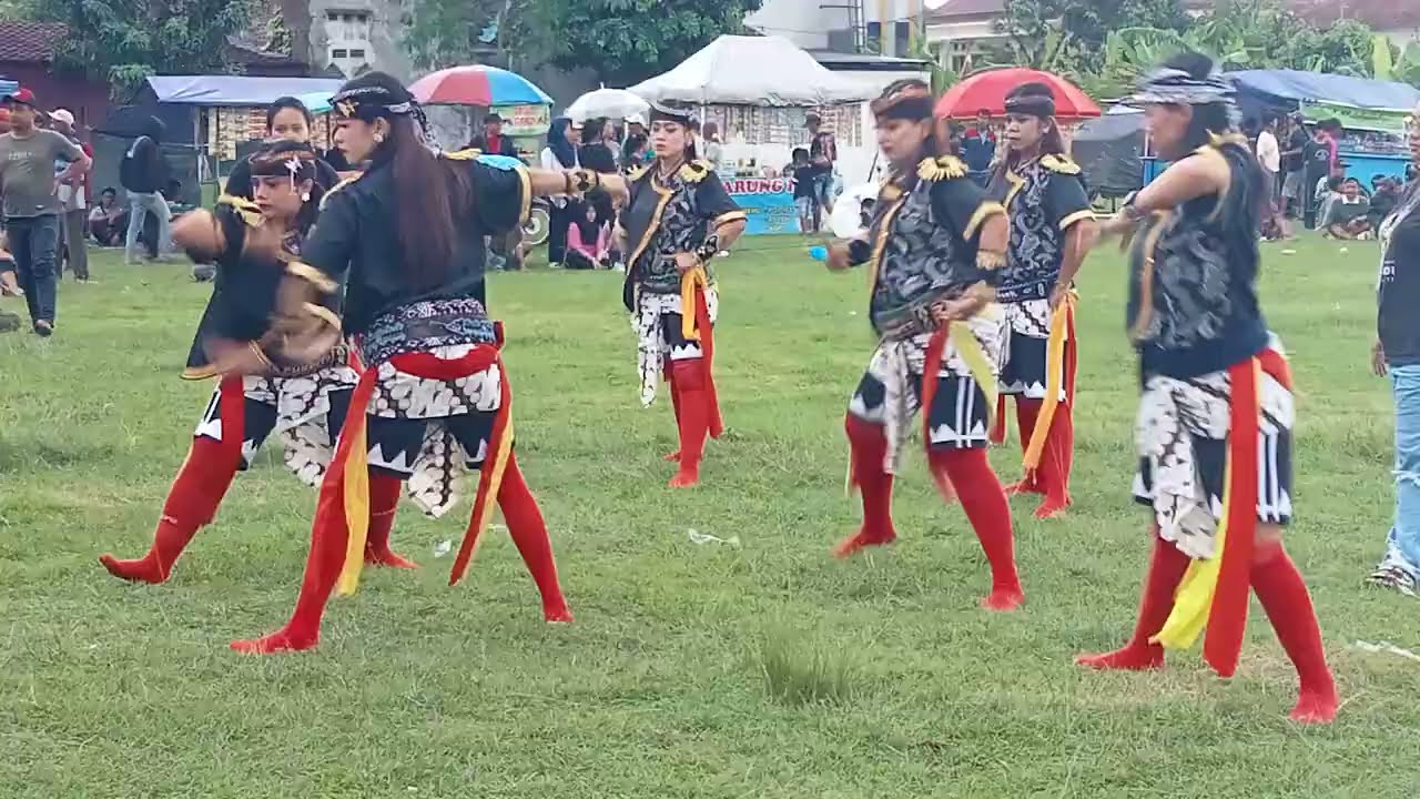 Formasi Cakilan terbaik & baline Indang kolaborasi ebeg SRIKANDI SARAS SEJATI & ebeg WANGON 